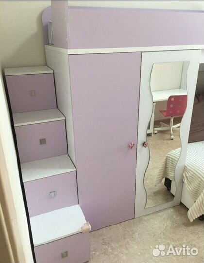 Детская кровать чердак со шкафом