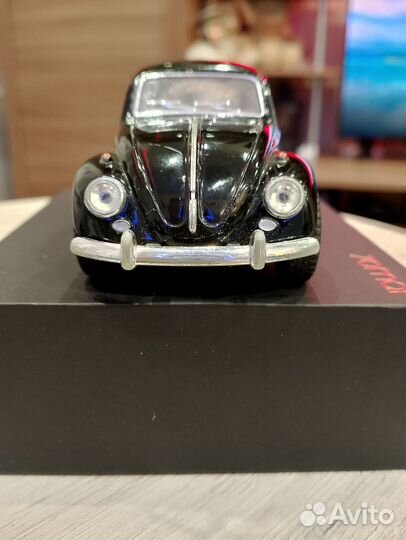 Модель volkswagen classical beetle, Kinsmart