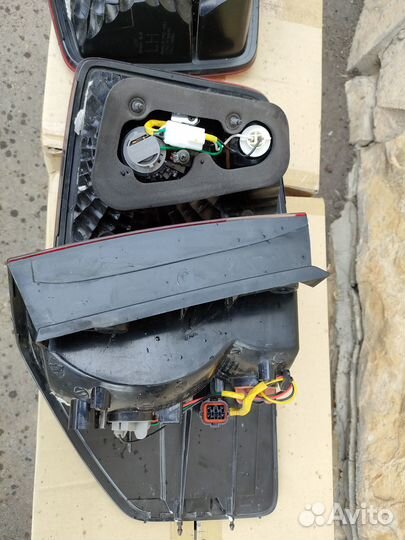 Задние фонари комплект Kia Mohave HM 2008-2016