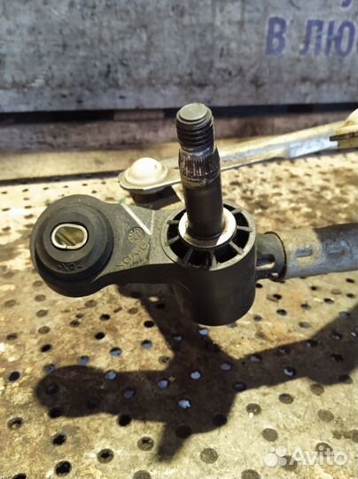 Трапеция стеклоочистителя LADA xray