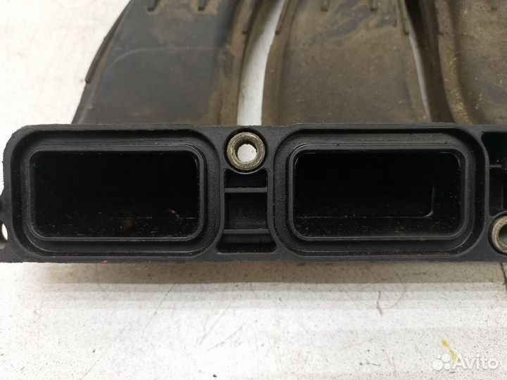 Впускной коллектор