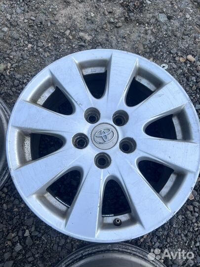 Комлект дисков тойота Камри R16