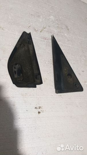 Пластик задней правой двери