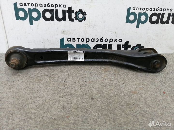 Рычаг задней подвески продольный левыйправый