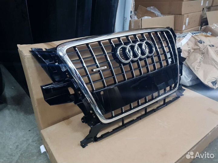 Решетка радиатора Audi Q5 дорестайлинг