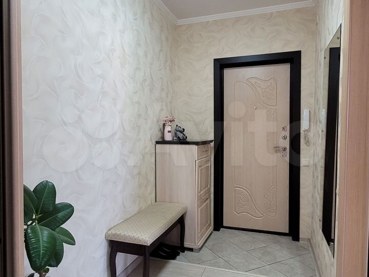 4-к. квартира, 77 м², 4/5 эт.