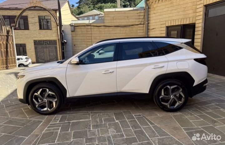 Hyundai Tucson 2.0 AT, 2024, 300 км