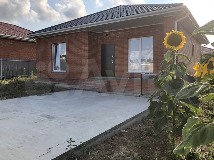 Дом 64 м² на участке 3,8 сот.