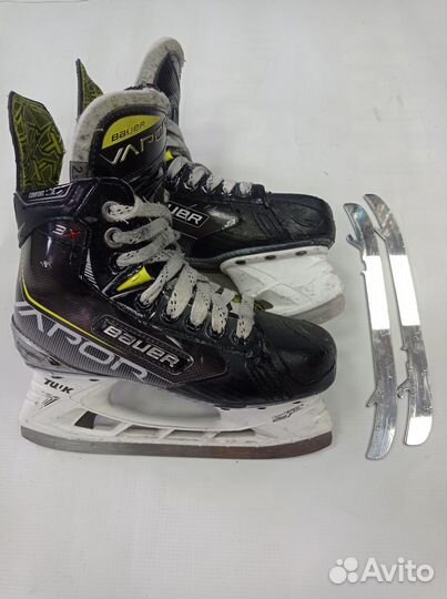 Коньки хоккейные