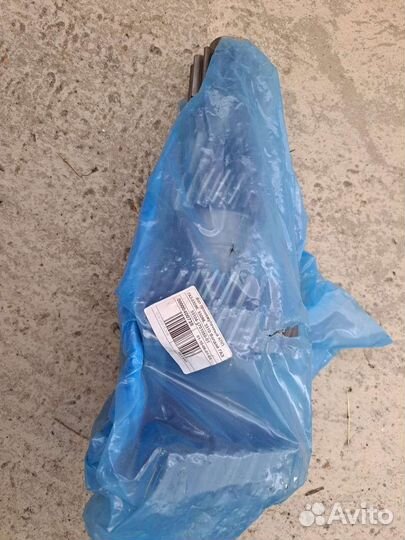 Вал промежуточный кпп