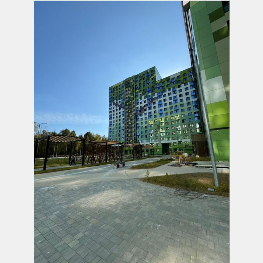 2-к. квартира, 58,3 м², 10/15 эт.