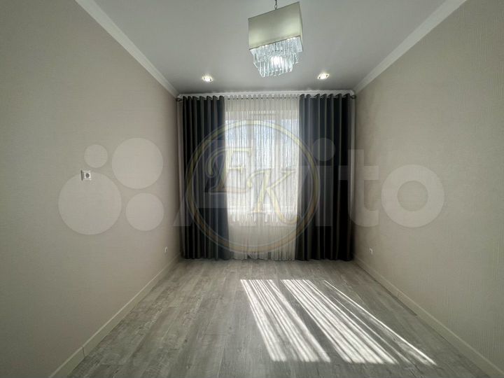 Дом 175 м² на участке 5 сот.