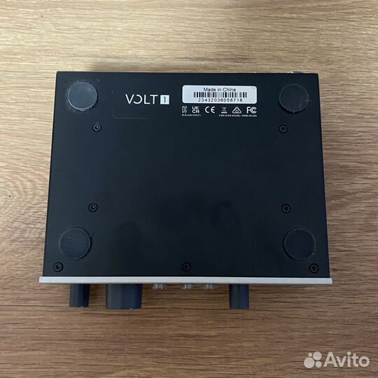 Universal audio volt 1