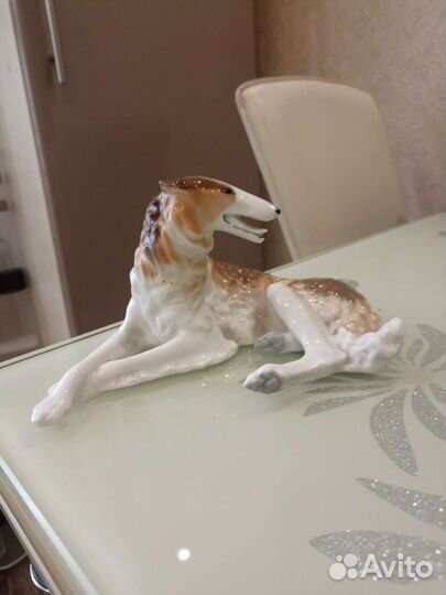 Статуэтка Борзая