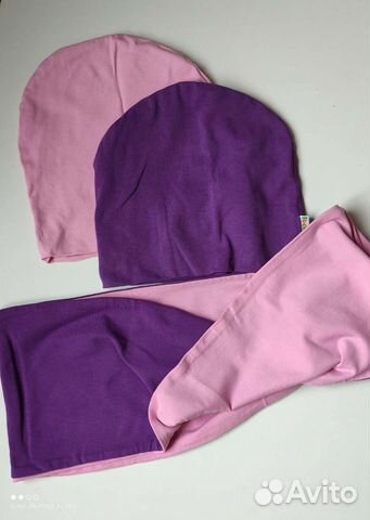 Комплект: 2 шапочки и снуд