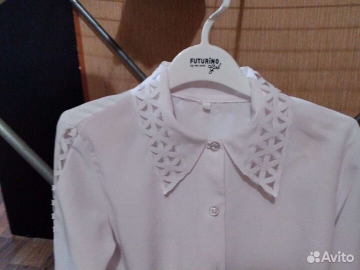 Рубашка школьная,хорошего качества