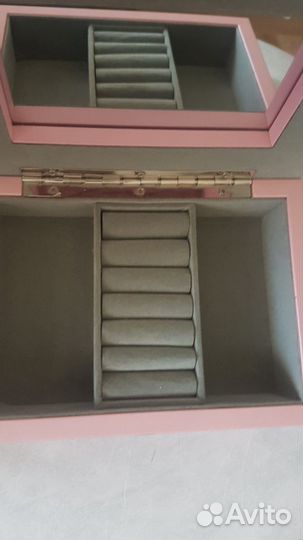 Шкатулка для украшений