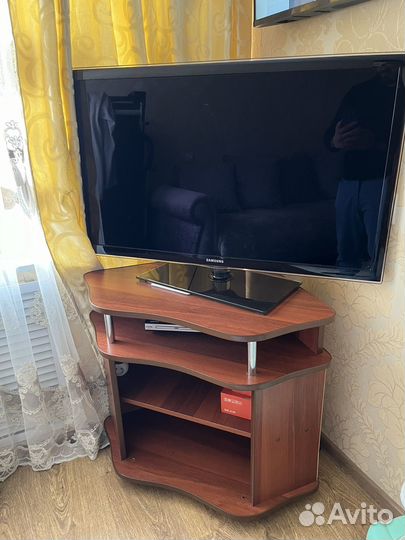 Телевизор samsung