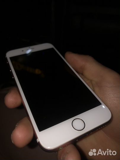 iPhone 6S, 16 ГБ