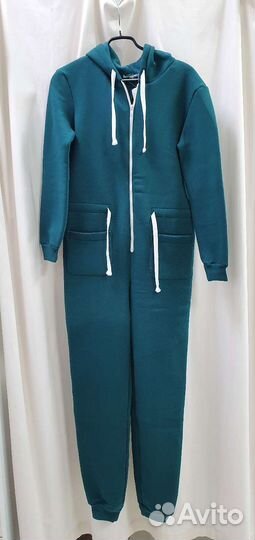 Комбинезон женский утепленный 42