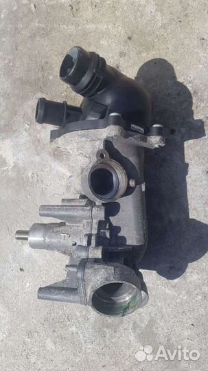 Помпа, насос, термостат от audi s6/s7/s8/a8/rs