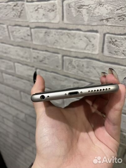 iPhone 6S Plus, 32 ГБ