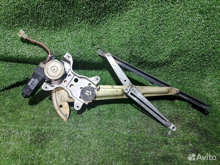 Стеклоподъемник передний левый Toyota Sprinter AE9