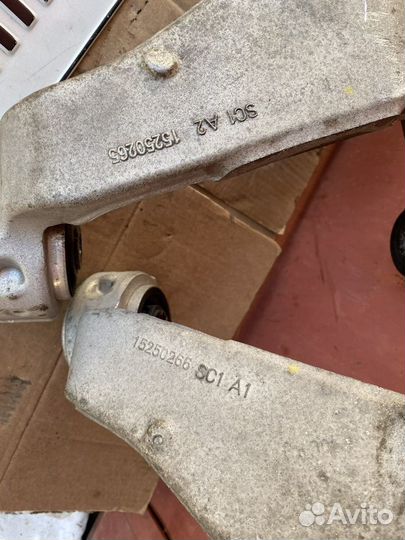 Рычаг передний cadillac cts 2 из японии