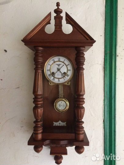 Старинные настенные часы, рабочие фмс