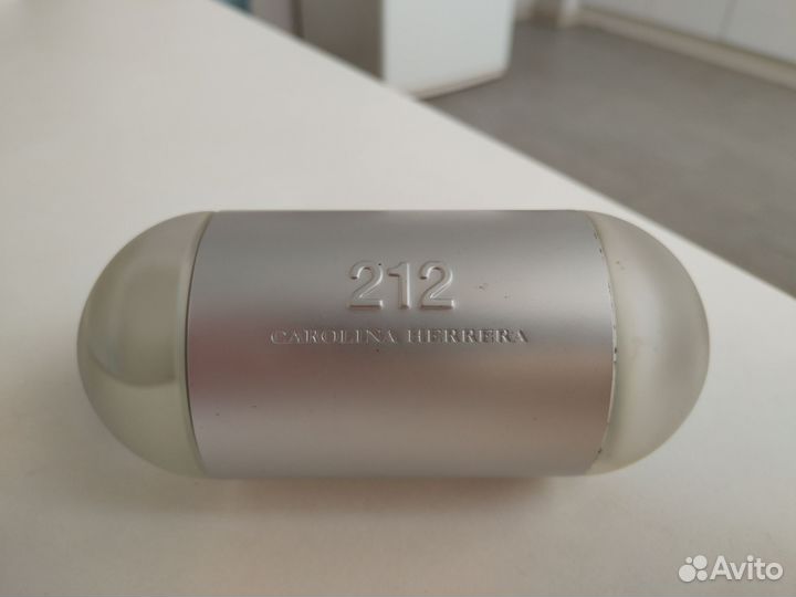 Туалетная вода женская carolina herrera