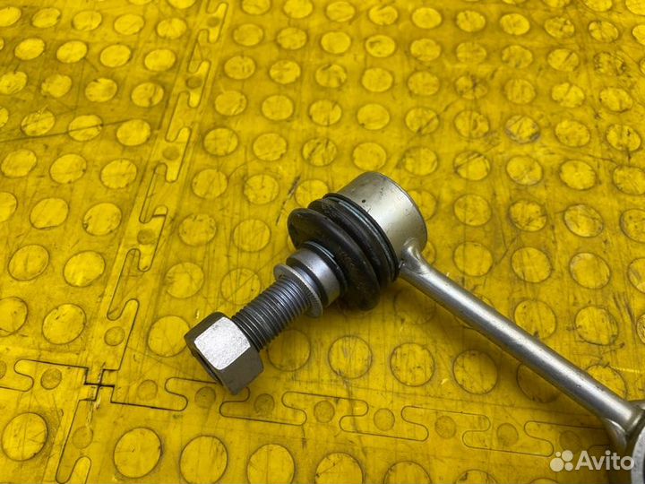 Б/У стойка стабилизатора В хорошем состоянии