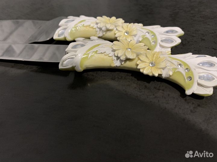 Нож и лопатка для торта