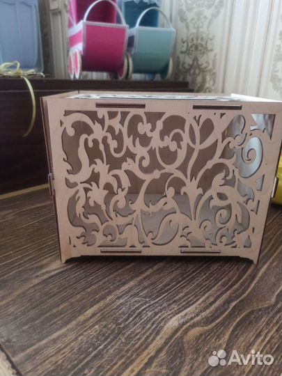 Коробочка для денег