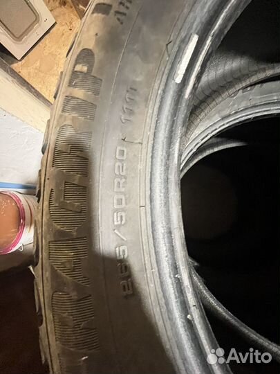 Goodyear UltraGrip 265/50 R20