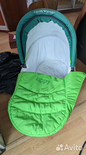 Коляска Zippy 2 в 1