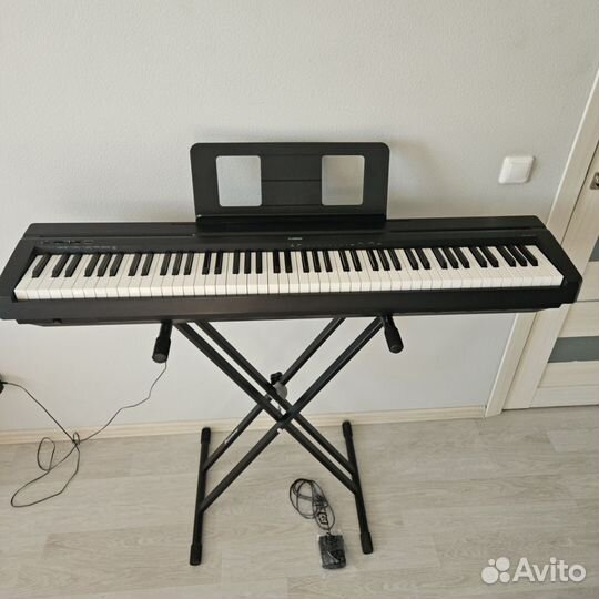 Цифровое пианино Yamaha P35