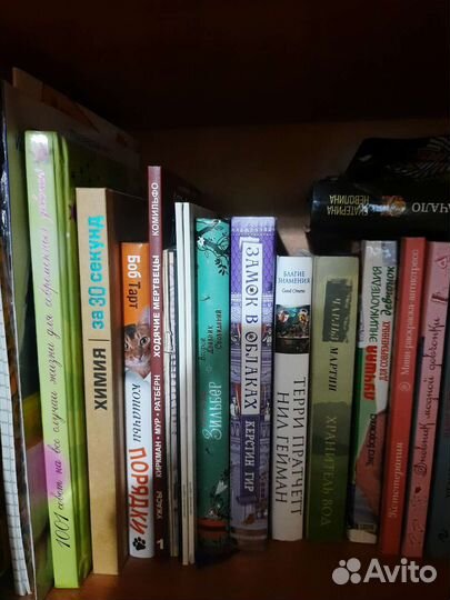 Книги (детские, романы, энциклопедии, комиксы)