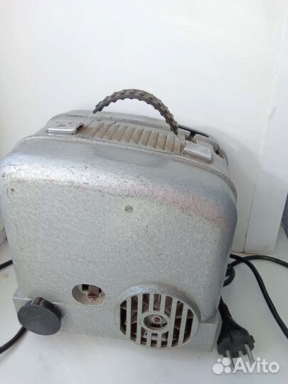 Кинопроектор СССР