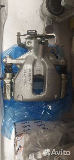 Суппорт задний правый Transit 115 л.с двухскат