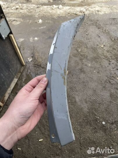 Накладка на крыло toyota ipsum