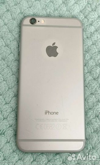 Телефон iPhone 6