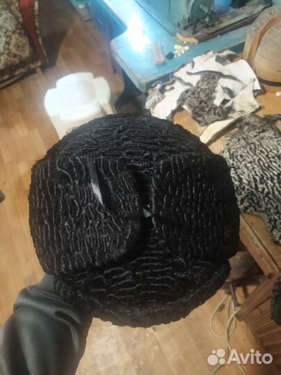 Шапка ушанка из каракуля