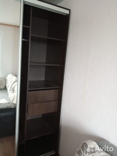 Шкаф-купе зеркальный