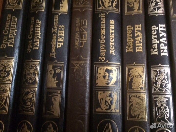 Книги разных жанров