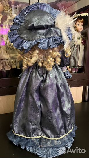Кукла фарфоровая коллекционная