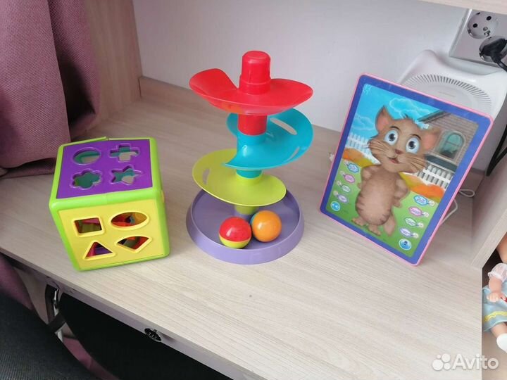 Развивающие игрушки для малышей