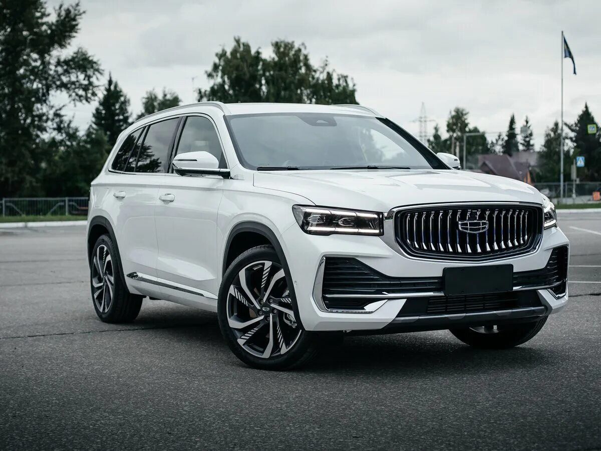 Geely Monjaro: фото владельца