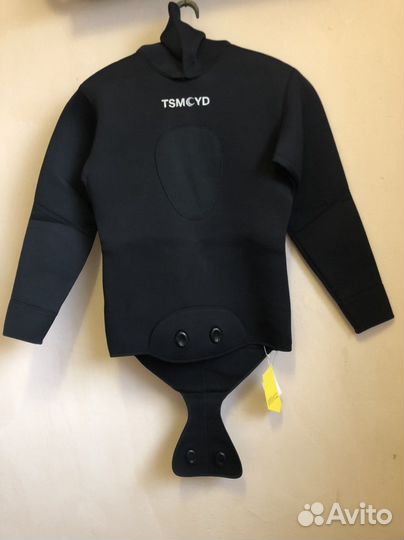 Гидрокостюм