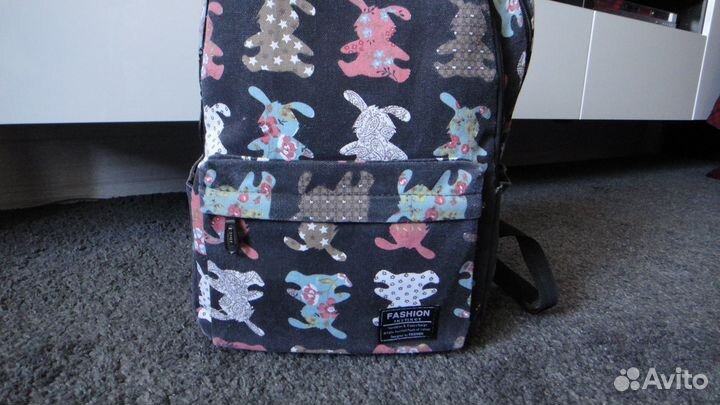 Рюкзак школьный