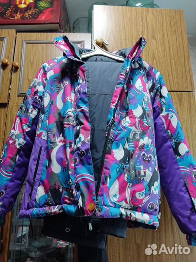 Костюм горнолыжный 38-40 р